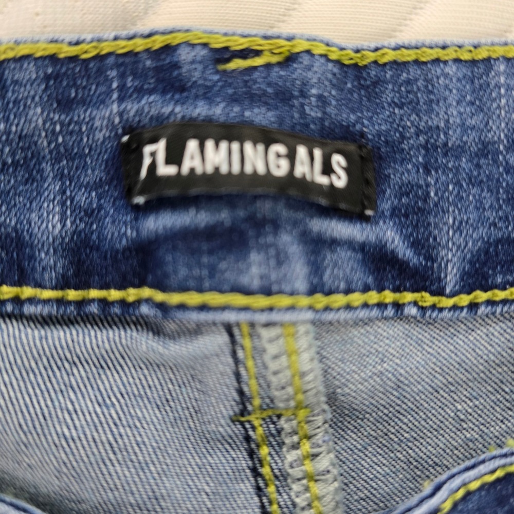 Flamingals Womens Blue Floral Embroidered Flare Jeans Medium Wash Size M‎ NWT - Picture 5 of 8
